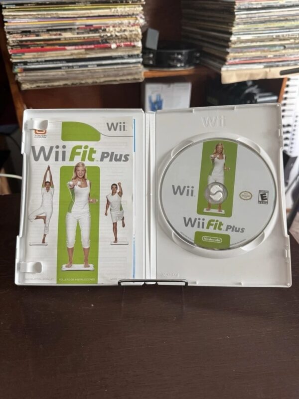 Wii Fit Plus - Image 3