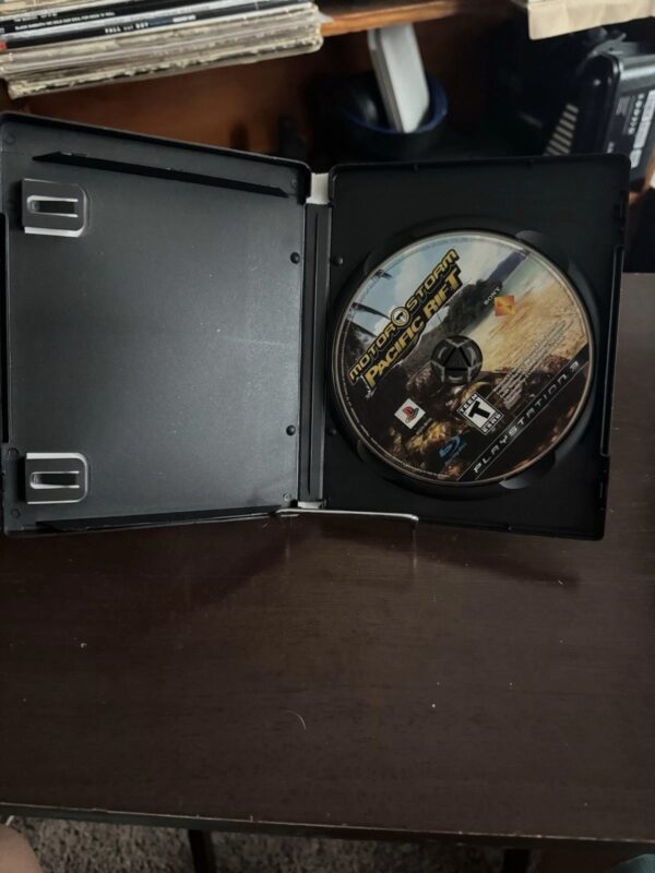 MotorStorm: Pacific Rift - Image 3