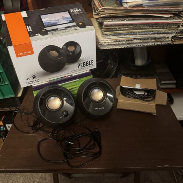 Creative Pebble USB 2.0 Desktop Speakers