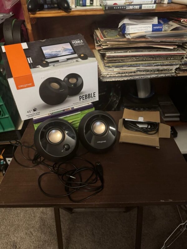 Creative Pebble USB 2.0 Desktop Speakers
