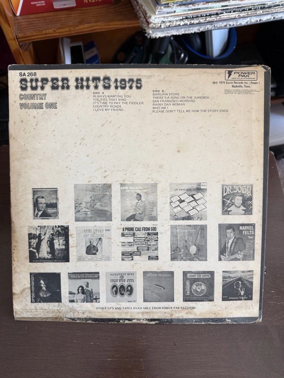 Super Hits 1975: Country Volume 1 - Image 3